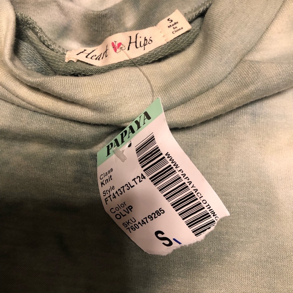 Long t-shirt bundle - Picture 6 of 6
